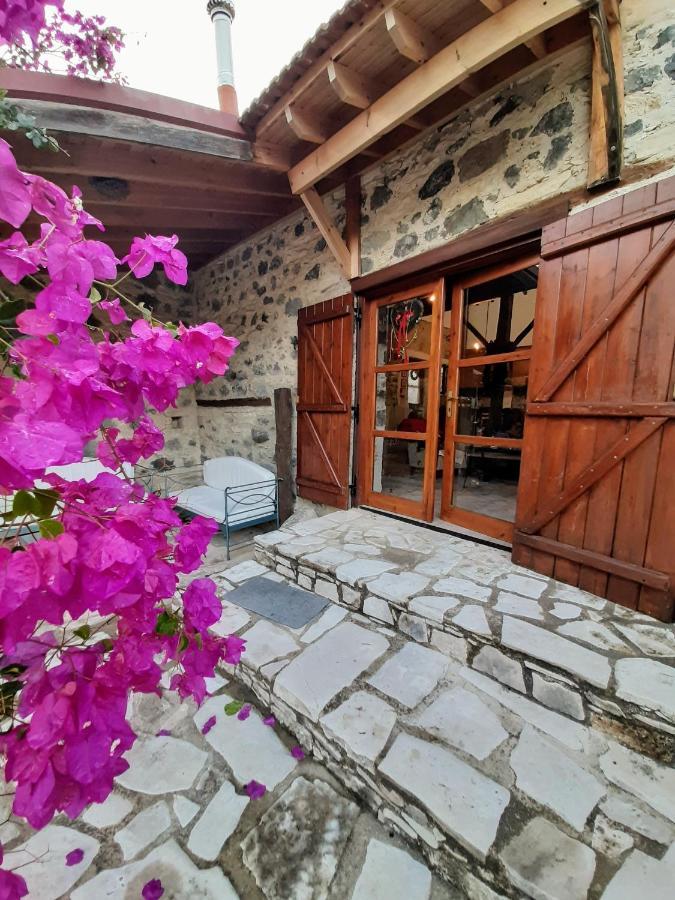 Blue Cottage Apsiou المظهر الخارجي الصورة