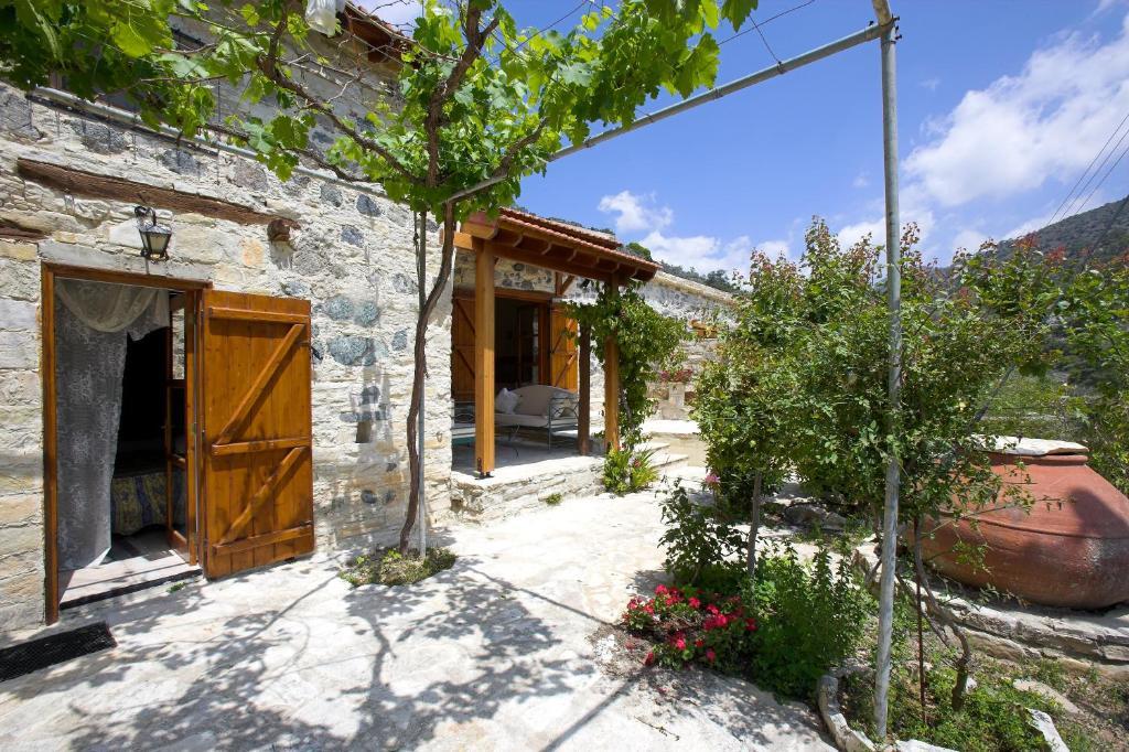 Blue Cottage Apsiou الغرفة الصورة