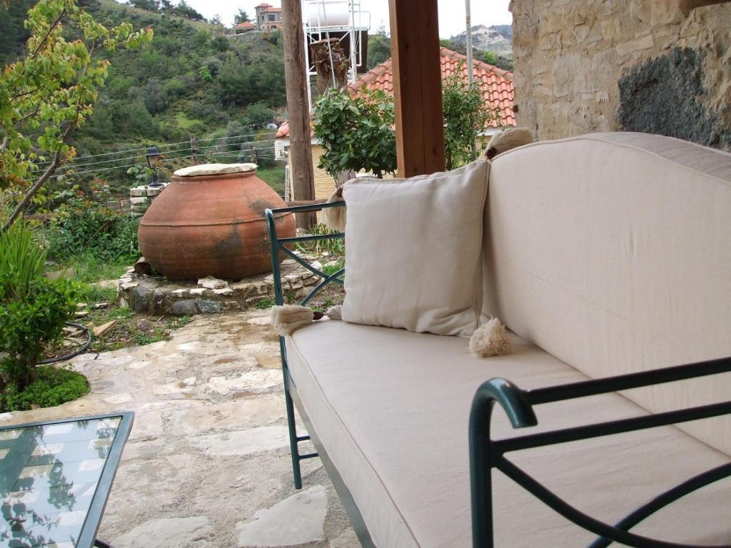 Blue Cottage Apsiou الغرفة الصورة