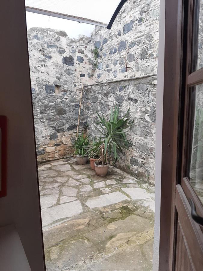 Blue Cottage Apsiou المظهر الخارجي الصورة