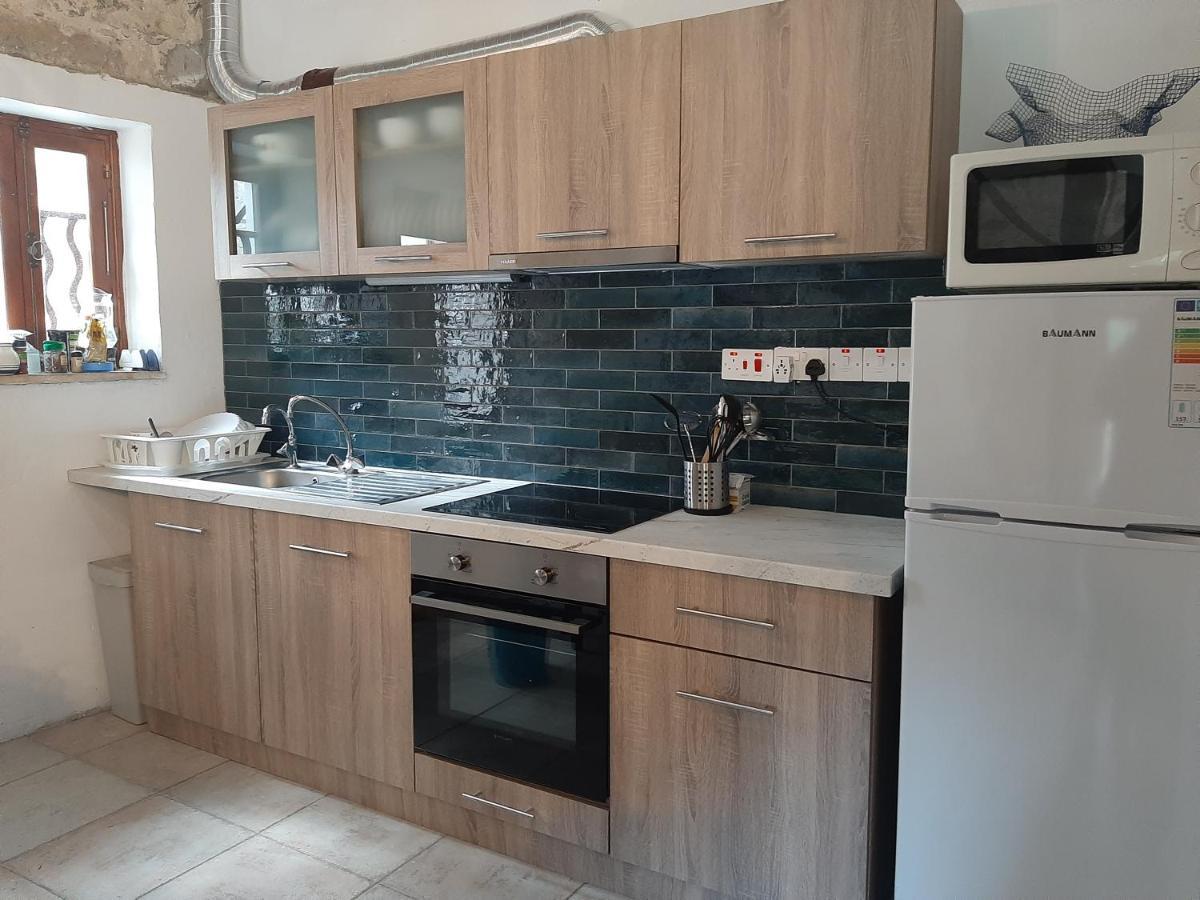 Blue Cottage Apsiou المظهر الخارجي الصورة