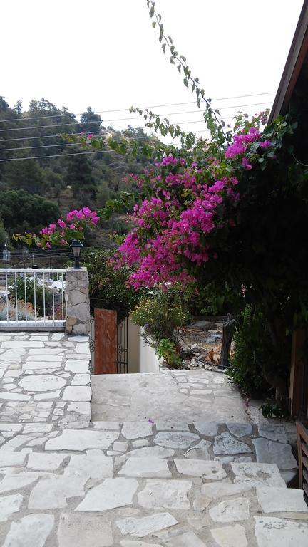 Blue Cottage Apsiou المظهر الخارجي الصورة