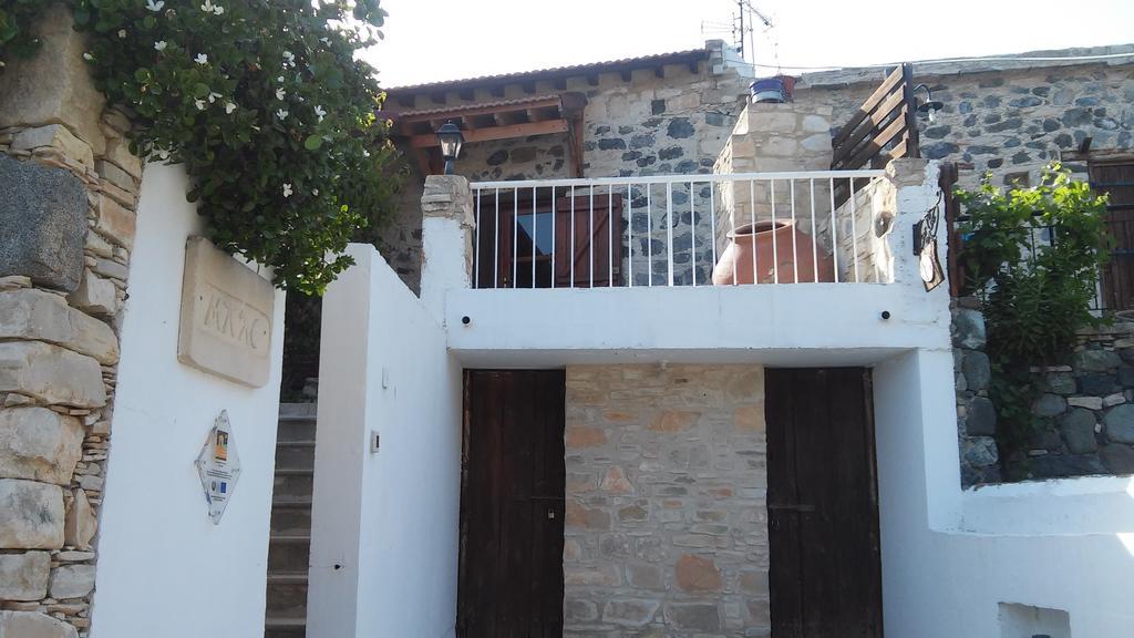 Blue Cottage Apsiou المظهر الخارجي الصورة
